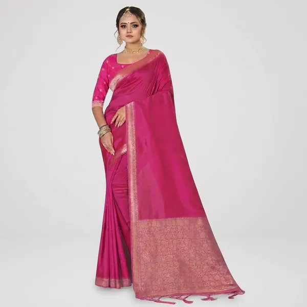 Silk_Blend_Zari_Border_Traditional_Saree_For_Women