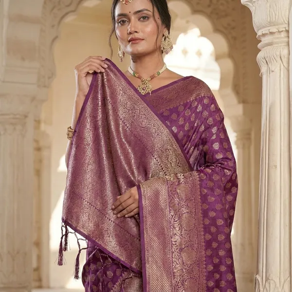Purple_Silk_Banarasi_Golden_Zari_Woven_Saree_For_Women