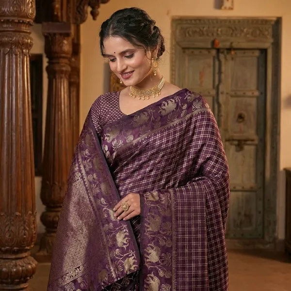 Brown_Silk_Checkered_Zari_Golden_Border_Saree_For_Women