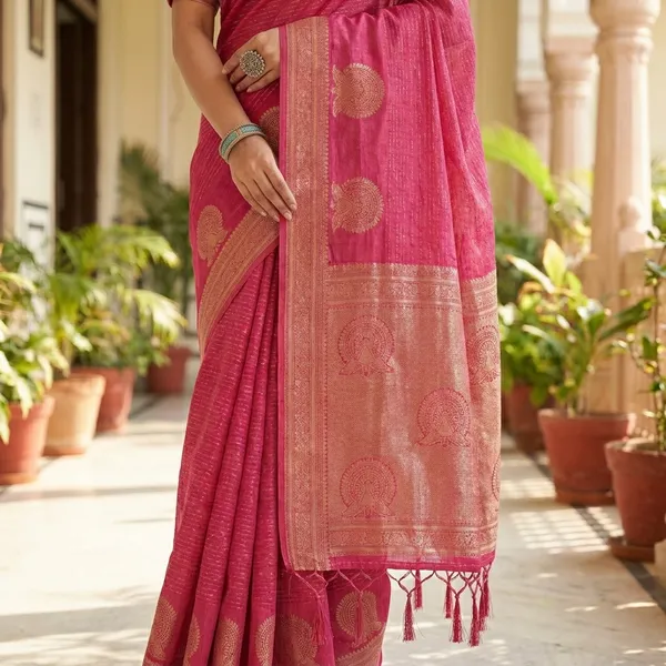 Pink_Silk_Zari_Woven_Saree_With_Golden_Border_And_Butta_Work_For_Women