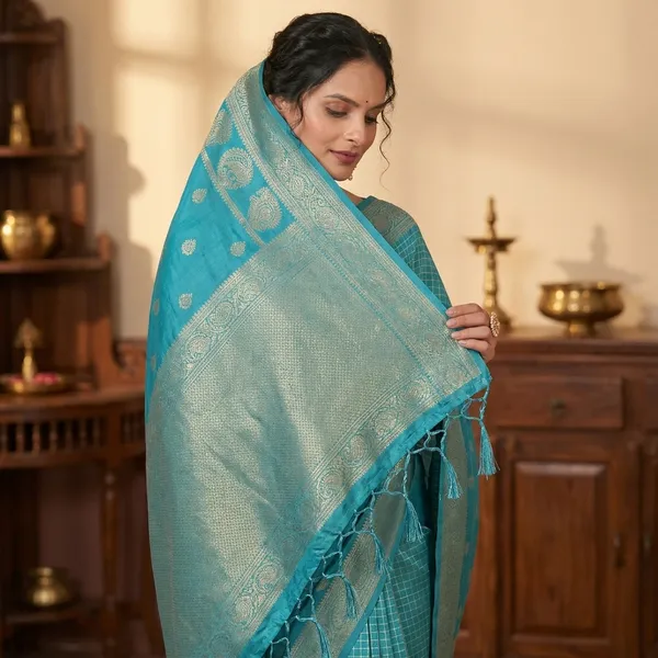 Blue_Banarasi_Silk_Zari_Woven_Saree_For_Women