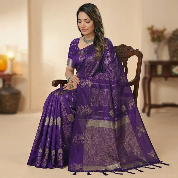Purple_Banarasi_Silk_Golden_Zari_Traditional_Saree_For_Women