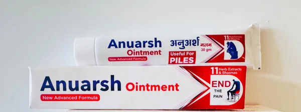 Anuarsha_Ointment_Advanced_Ayurvedic_Formula_Relief_From_Anorectal_Discomfort_Itching_And_Burning_For_Unisex
