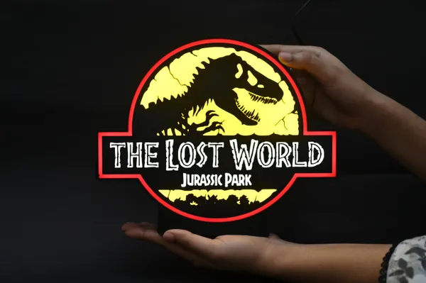 Jurassic_World_Light_Lamp_Desk_Decorative