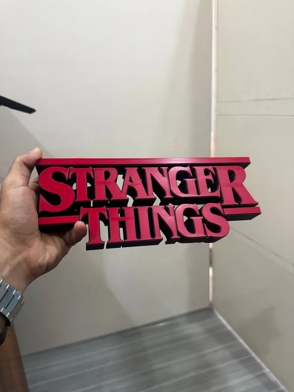 Stranger_Things_Desk_Decorative