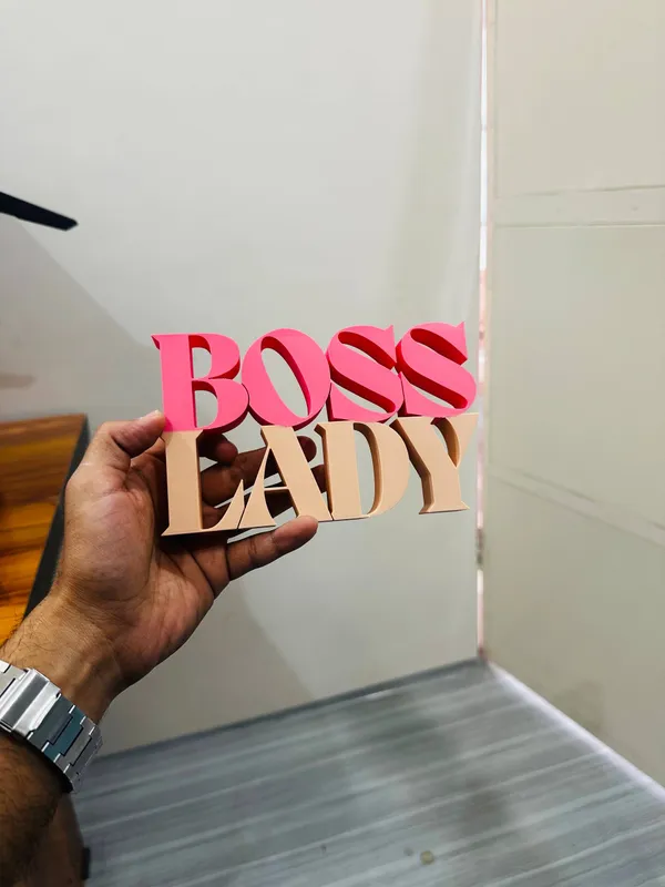 Boss_Lady_Desk_Decorative