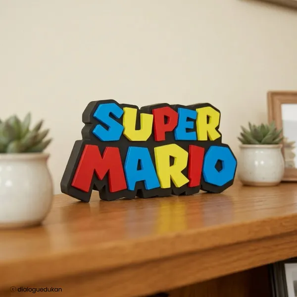 Super_Mario_Desk_Decorative