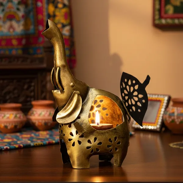 Golden_Handcrafted_Metal_Elephant_Tea_Light_Holder_For_Home_Decoration_And_Gift