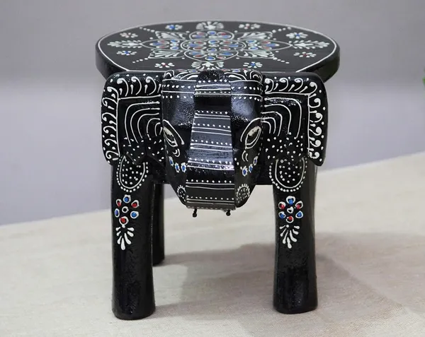 Black_And_White_Wooden_Elephant_Stool_Design_For_Home_Decor_And_Gifts_Decorative_Showpiece