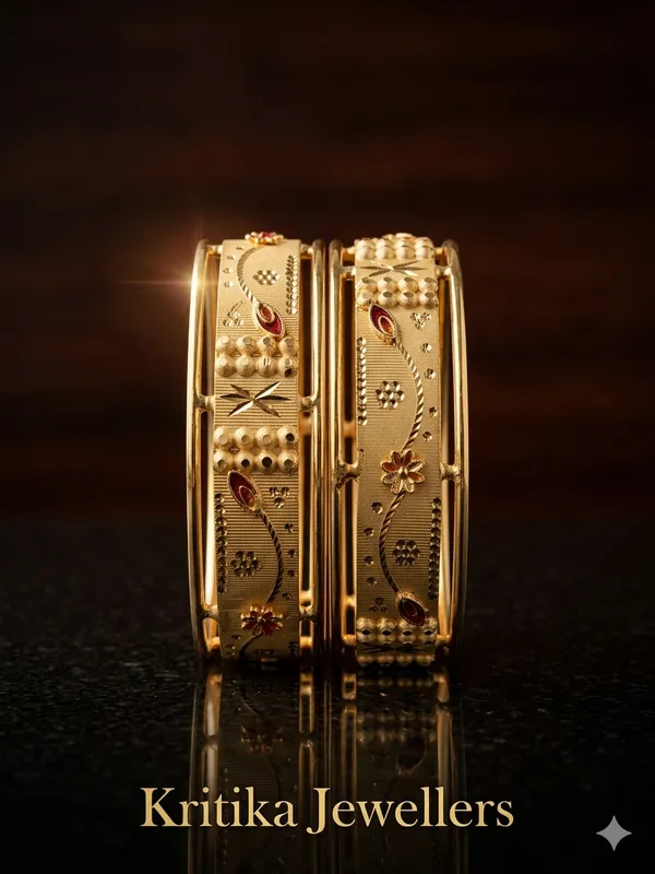 Golden_Forming__Shine_Bangle