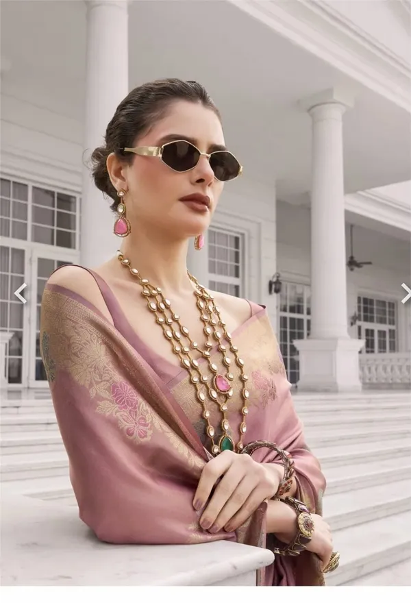Peach_Sunehri_Veda_Zari_Kora_Silk_Saree