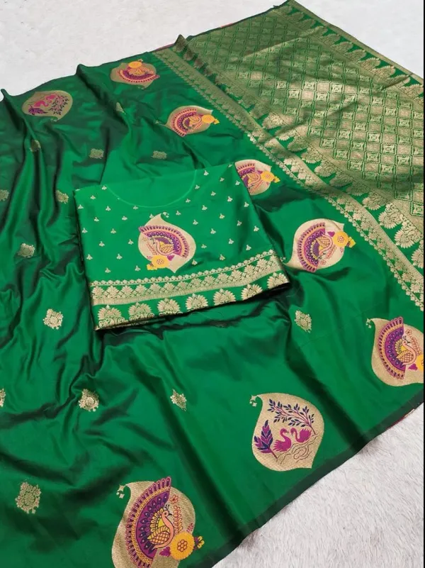 Green_Mayur_Hansika_Royale_Banarasi_Silk_Saree