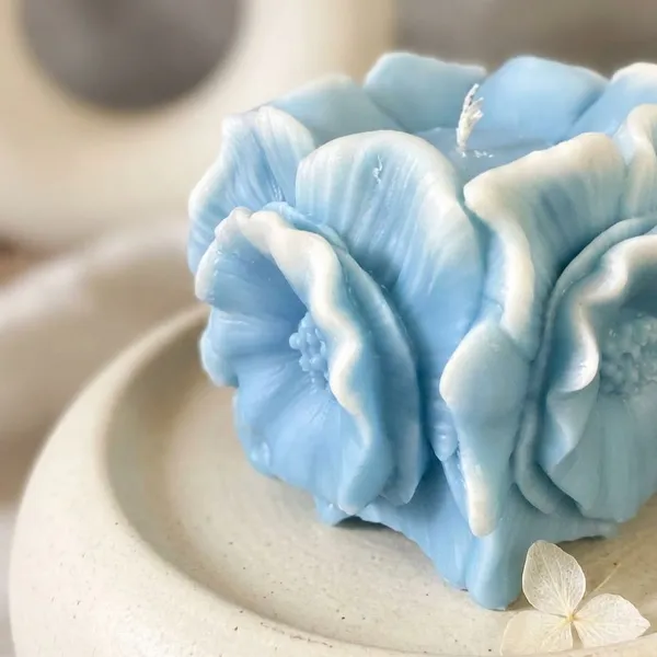 Azure_Soy_and_Coconut_Wax_Candle