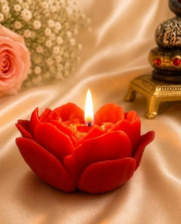 Rosenya_Wax_Candle
