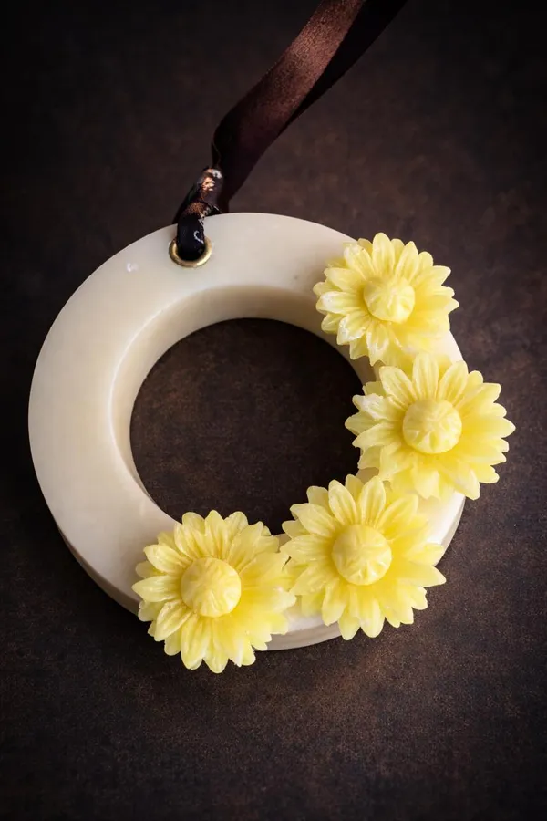 Daisy_Ring__Soy_And_Coconut_Wax_Aroma_Bar
