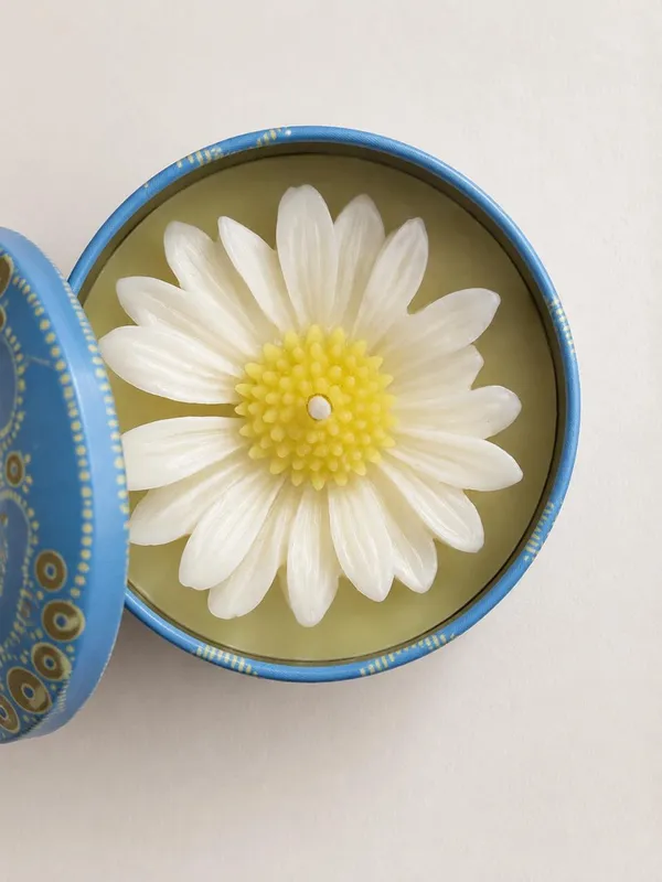 White_Floral_Container_Candle