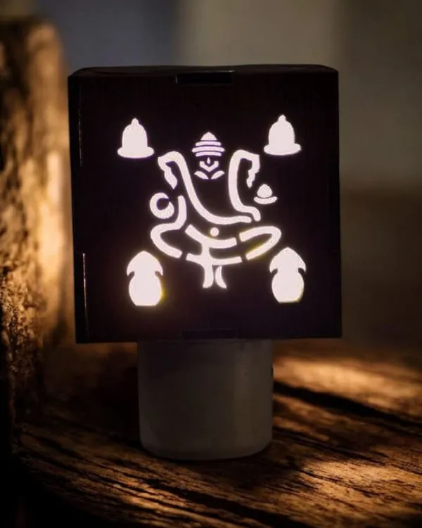 Brown_Wooden_And_Plastic_And_Steel_Premium_Incense_Holder_Aroma_Diffuser_For_Home
