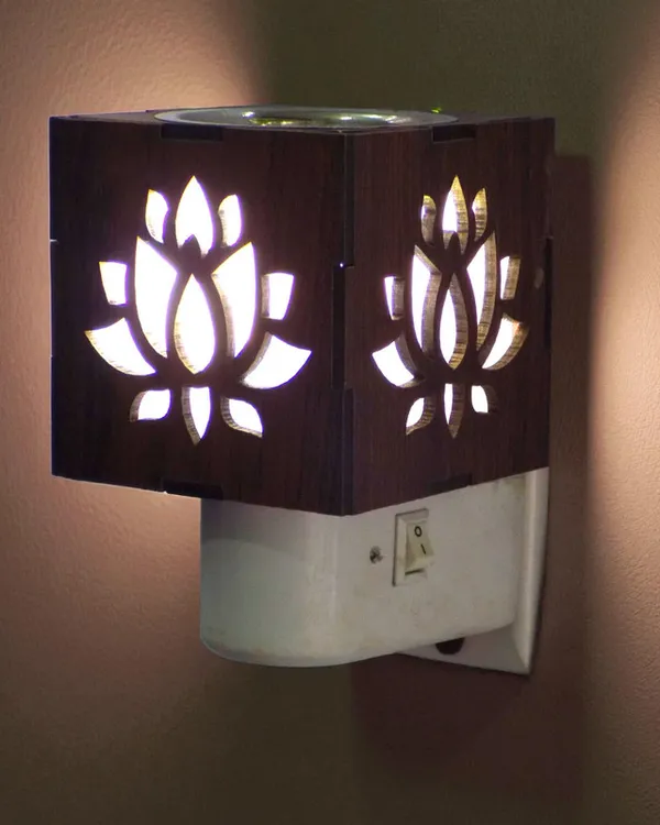 Brown_Wooden_And_Plastic_And_Steel_Premium_Incense_Holder_Aroma_Diffuser_For_Home