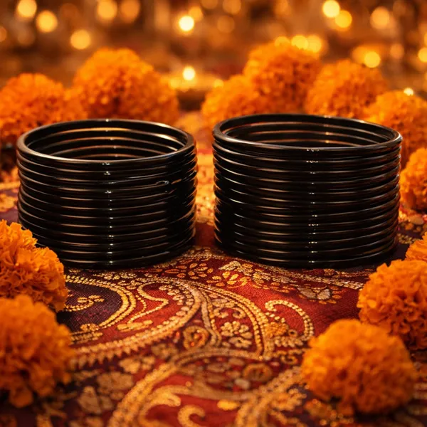 Black_Glass_And_And_Premium_Bangles_For_Home