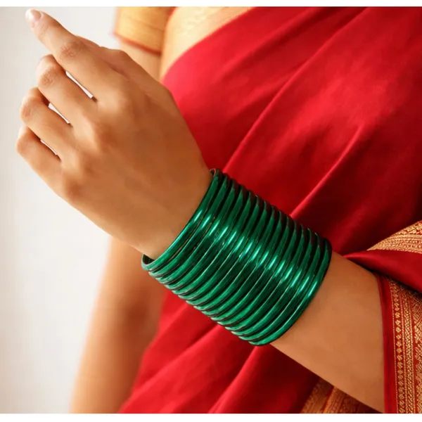 Radium_Glass_And_And_Premium_Bangles_For_Home