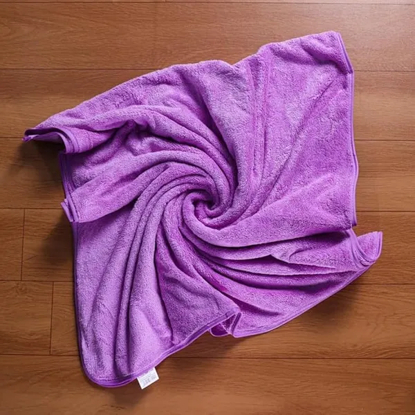 Purple_Robkin_Microfiber_Super_Soft_Coral_Fleece_Bathing_Towel_With_Hook_Quick_Dry_Super_Absorbent_Bath_Towel_For_Men_And_Women_70X140_Cm,_350_Gsm