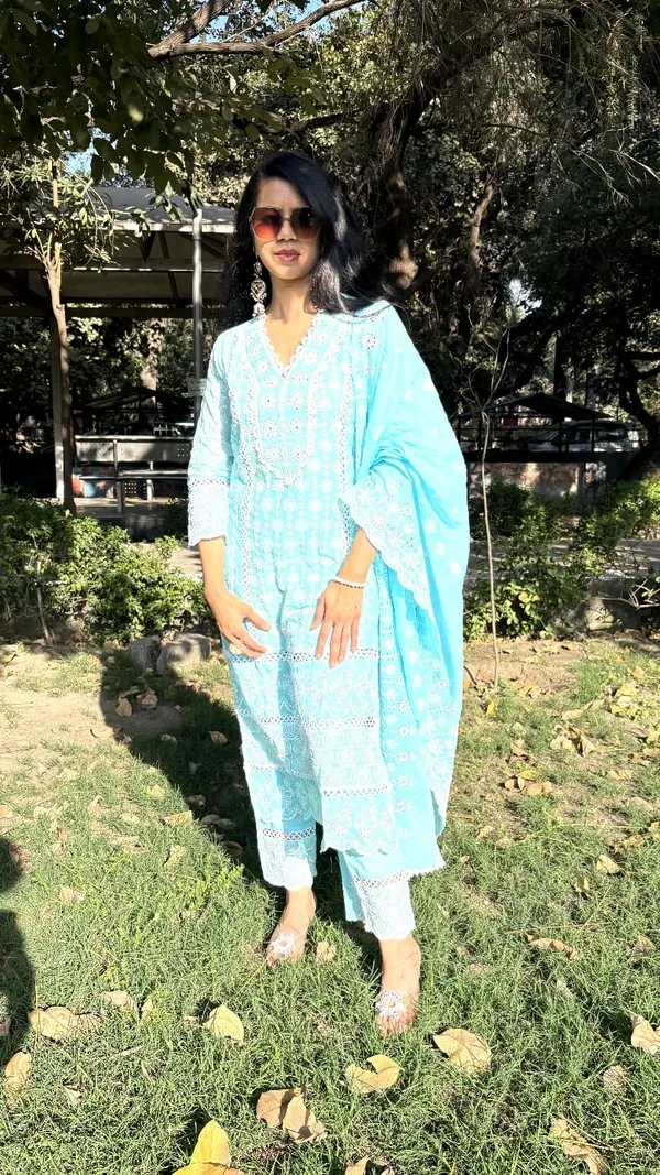 Aqua_Blue_Mulmul_Chikankari_Embroidered_Straight_Stitched_Suit