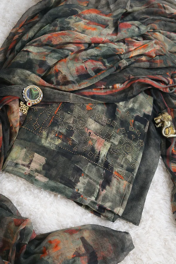 Dark_Green_Crepe_Digital_Print_Unstitched_Suit_With_Sworskvi_Work_For_Women