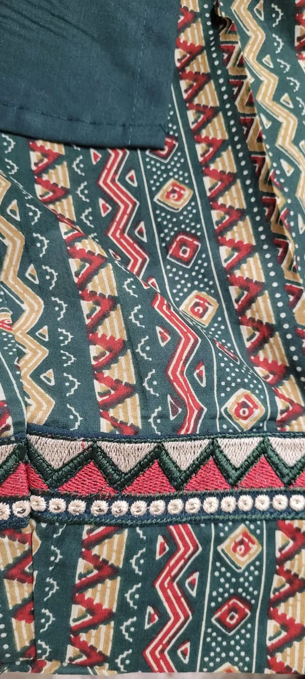 Dark_Green_Pure_Cotton_Embroidered_Stitched_Kurta_Set_For_Women