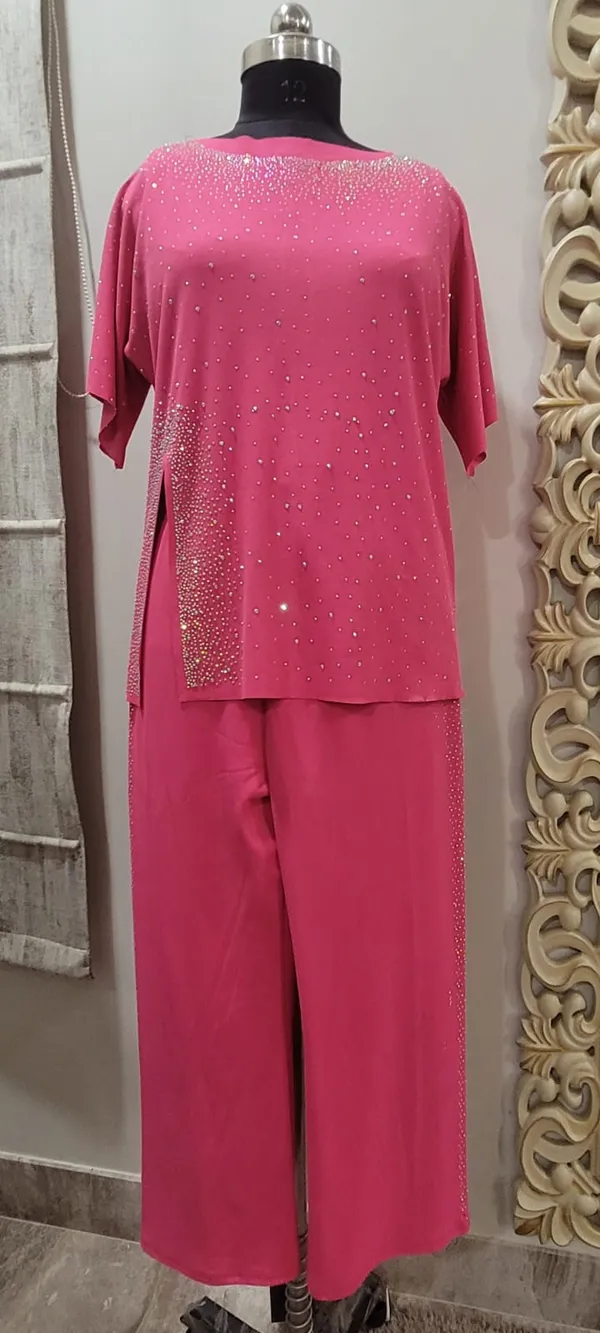 Fuschia_Pink_Swaroskvi_Work_Knitted_Co-ord_Set