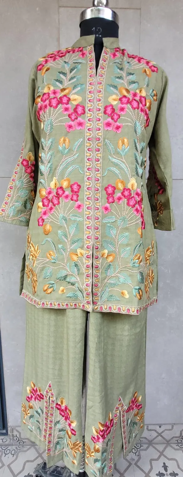 Olive_Green_Cambric_Cotton_Embroidered_Co_Ord_Set_For_Women