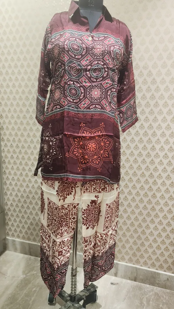 Maroon_Beige_Crepe_Digital_Print_Co-ord_Set
