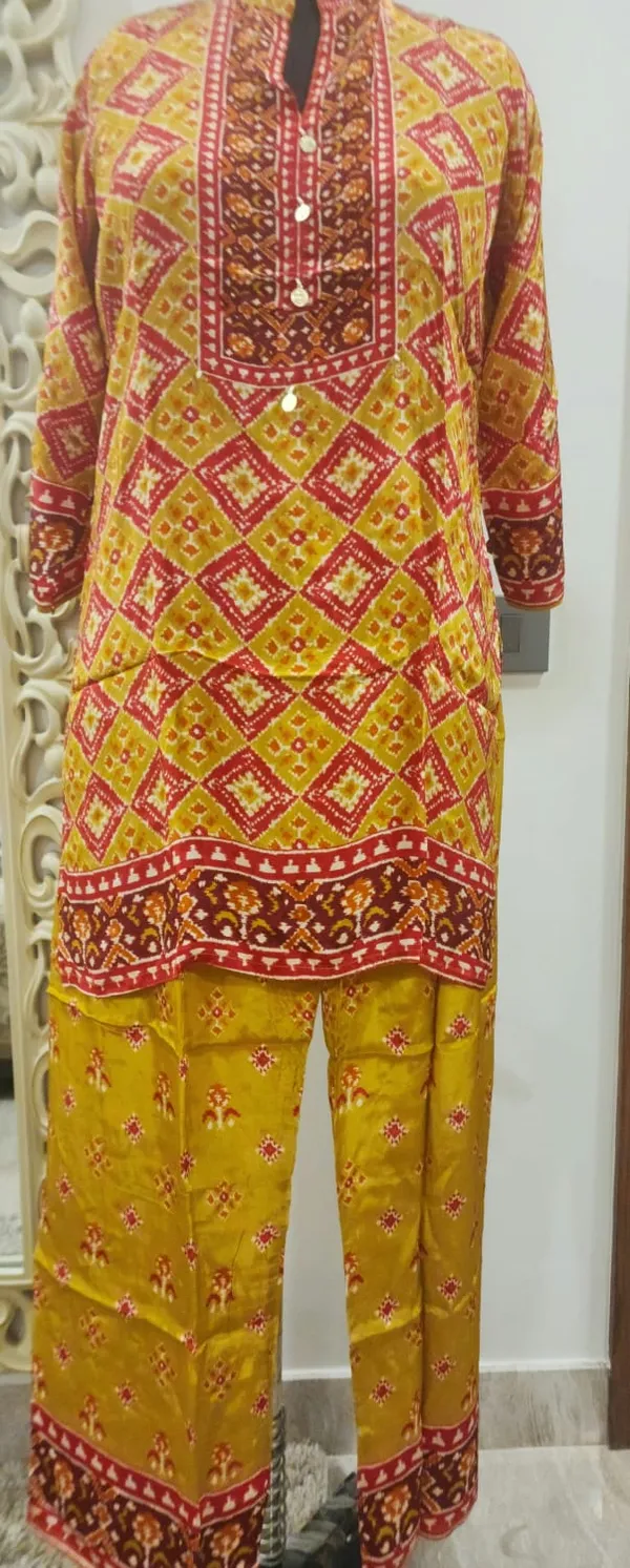 Mustard_Yellow_Crepe_Patola_Print_Co-ord_Set_
