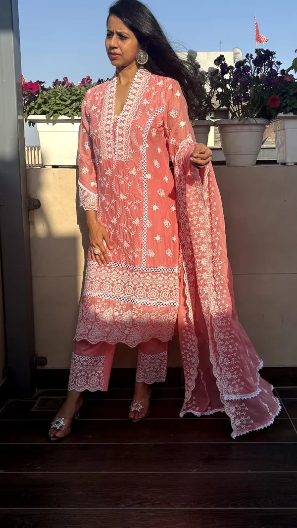 Peach_Mulmul_Chikankari_Embroidered_Stitched_Suit