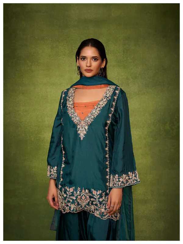 Teal_Blue_Russian_Silk_Organza_Dupatta_Embroidered_Kurta_Set_With_Bustier_For_Women