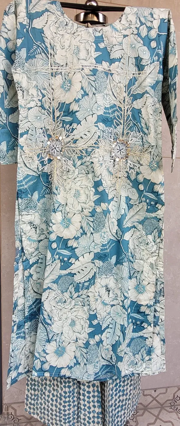 Teal_Blue_Pure_Cotton_Digital_Print_Kurta_Set_With_Gota_Work_For_Women