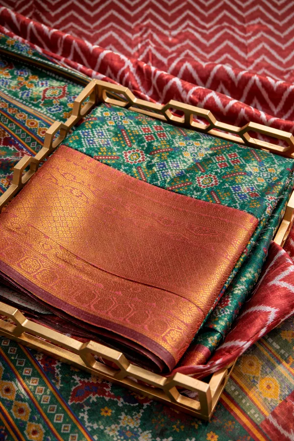 Rama_Green_Maheshwari_Silk_Patola_Print_Unstitched_Suit_For_Women