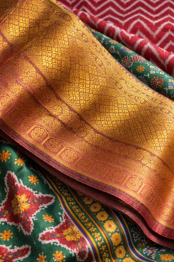 Rama_Green_Maheshwari_Silk_Patola_Print_Unstitched_Suit_For_Women