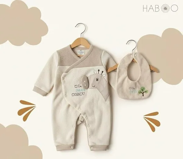 Beige_Cotton_Romper_&_Bib_Set_For_Kids