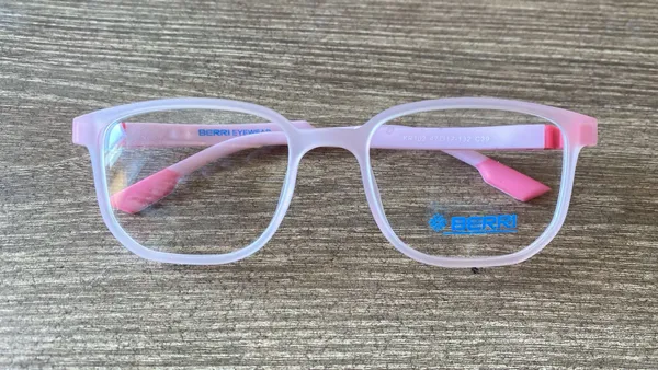 Pink_Tr_90_Square_Optical_Frame_For_Kids_With_Bule_Cut_Glasses