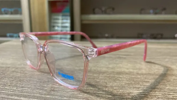 Pink_Tr_90_Studio_Soft_Rectangle_Optical_Frame_For_Women_With_Bule_Cut_Glasses