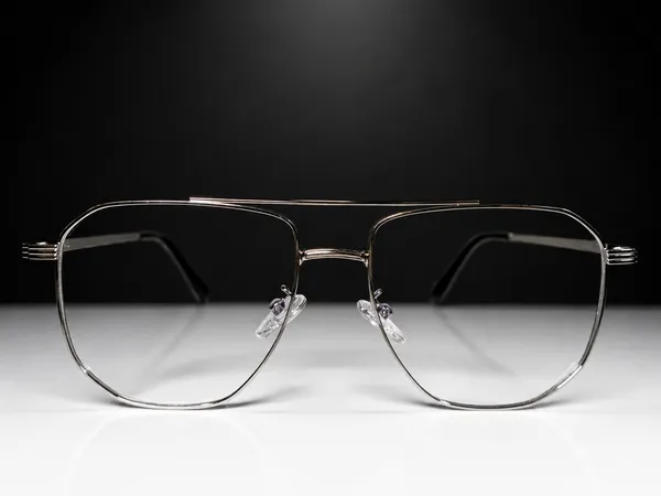 Silver__Titanium_Hexa_Double_Bar_Mettalic_Medium_size_Optical_Frame_For_Men_With_Bule_Cut_Glasses