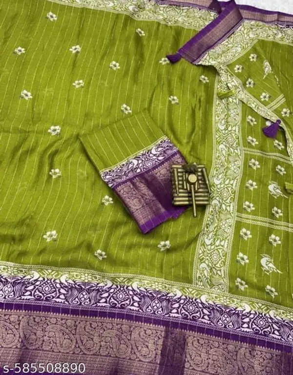 Green_&_Maroon_Premium_Dola_Silk_Saree_With_Running_Blouse_For_Women