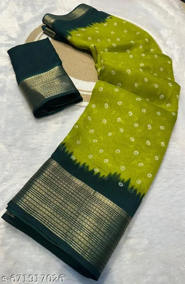 Green_Premium_Moss_Crepe_With_Jacquard_Border_Saree_With_Running_Blouse_For_Women