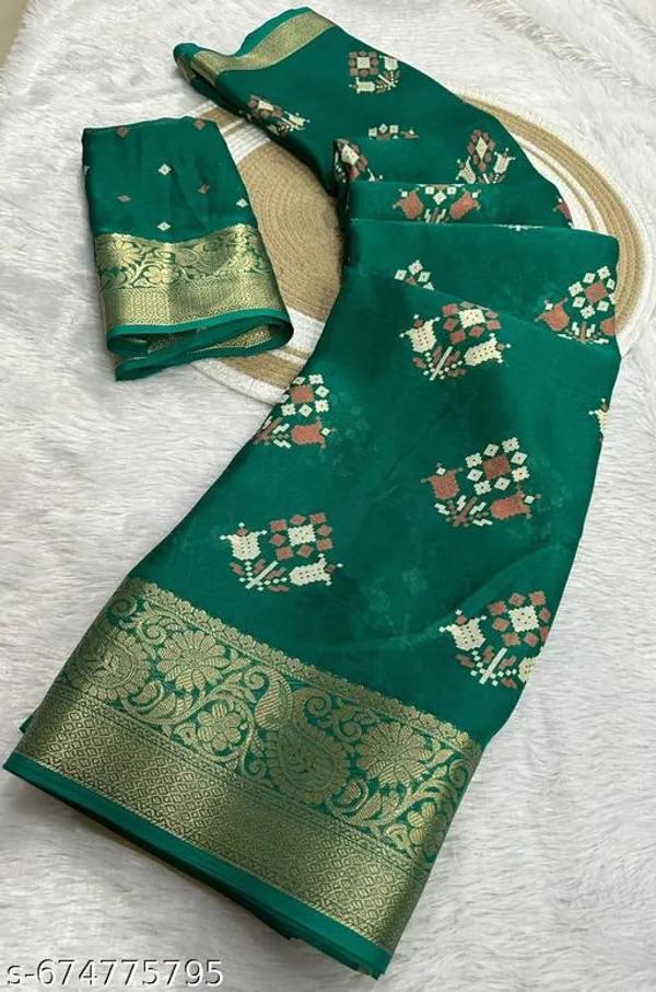 Green_Premium_Moss_Crepe_With_Jacquard_Border_Saree_With_Running_Blouse_For_Women
