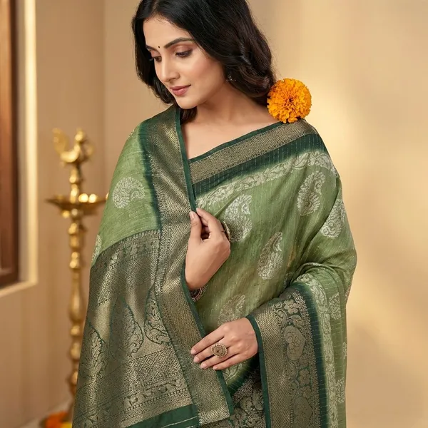 Green_Premium_Dola_Silk_Saree_With_Running_Blouse_For_Women