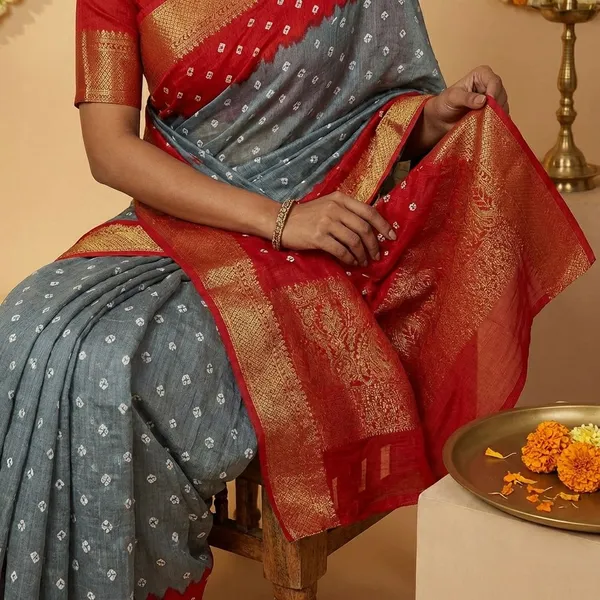 Grey_&_Maroon_Premium_Dola_Silk_Saree_With_Running_Blouse_For_Women
