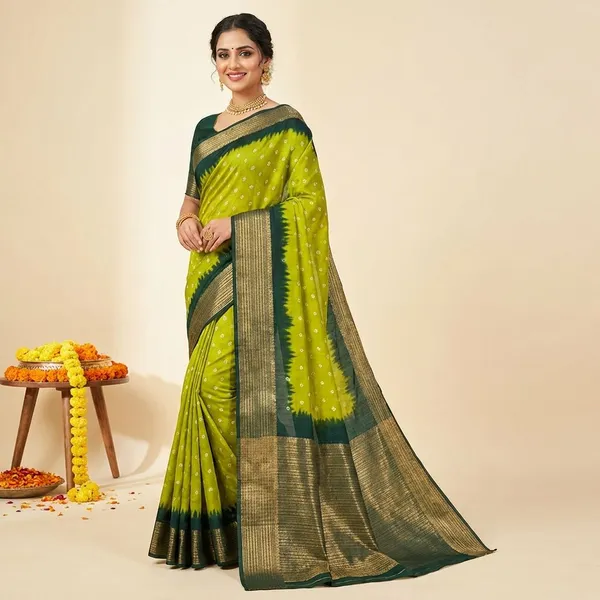 Green_Premium_Moss_Crepe_With_Jacquard_Border_Saree_With_Running_Blouse_For_Women