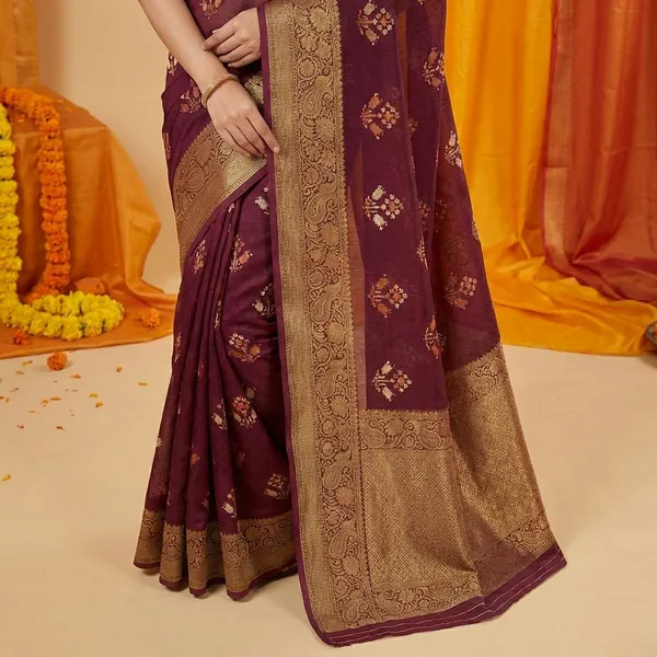 Maroon_Premium_Moss_Crepe_With_Jacquard_Border_Saree_With_Running_Blouse_For_Women