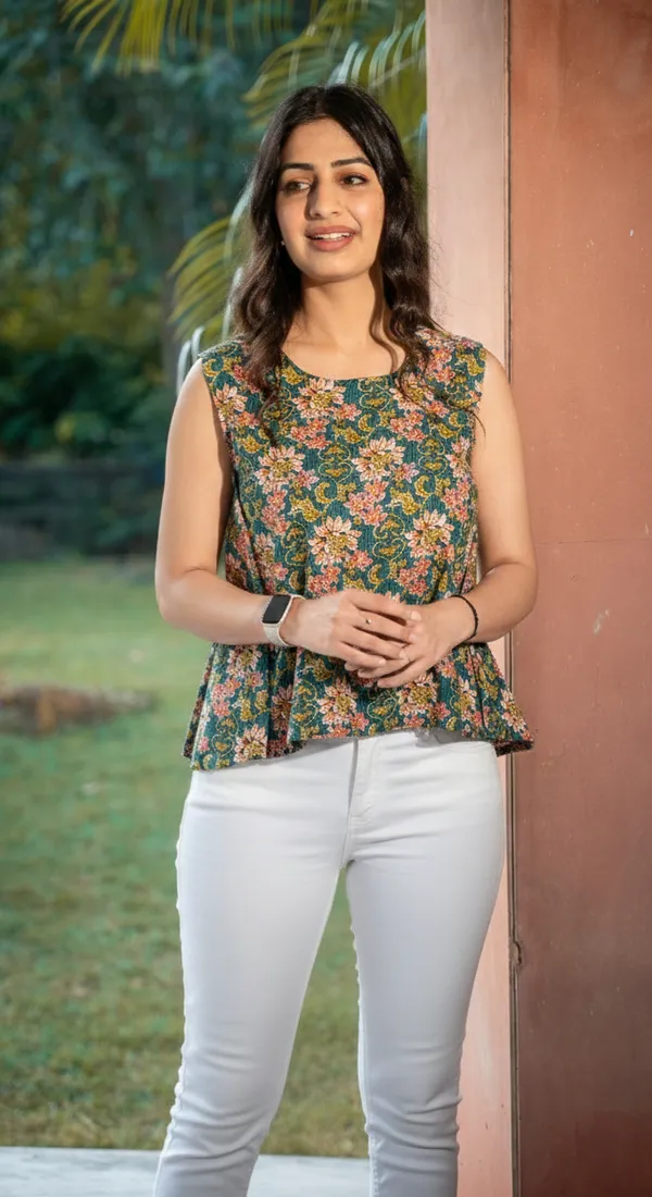 Wine_And_Green_Cotton_Zigzag_And_Kantha_Floral_Top_For_Women(Pack_Of_2)