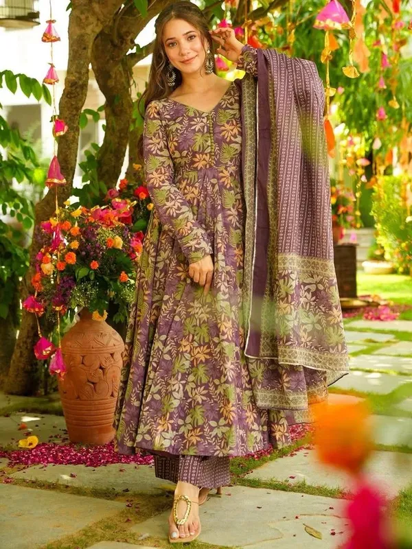 Ivory_Rayon_Peplum_Kurti_With_Palazzo_&_Dupatta_Set_For_Women